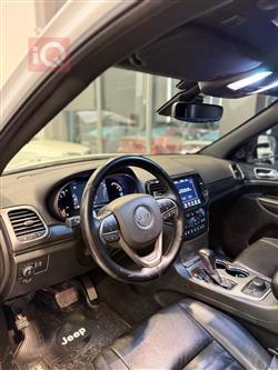 جيب جراند شيروكي